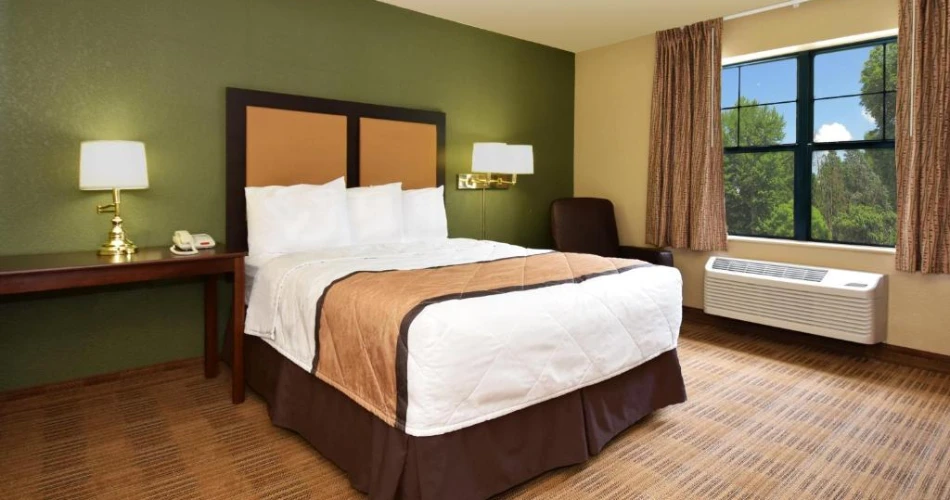 Where to Stay Near Great American Ballpark Without Breaking the Bank
