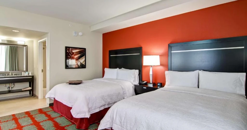 Where to Stay Near Great American Ballpark Without Breaking the Bank

